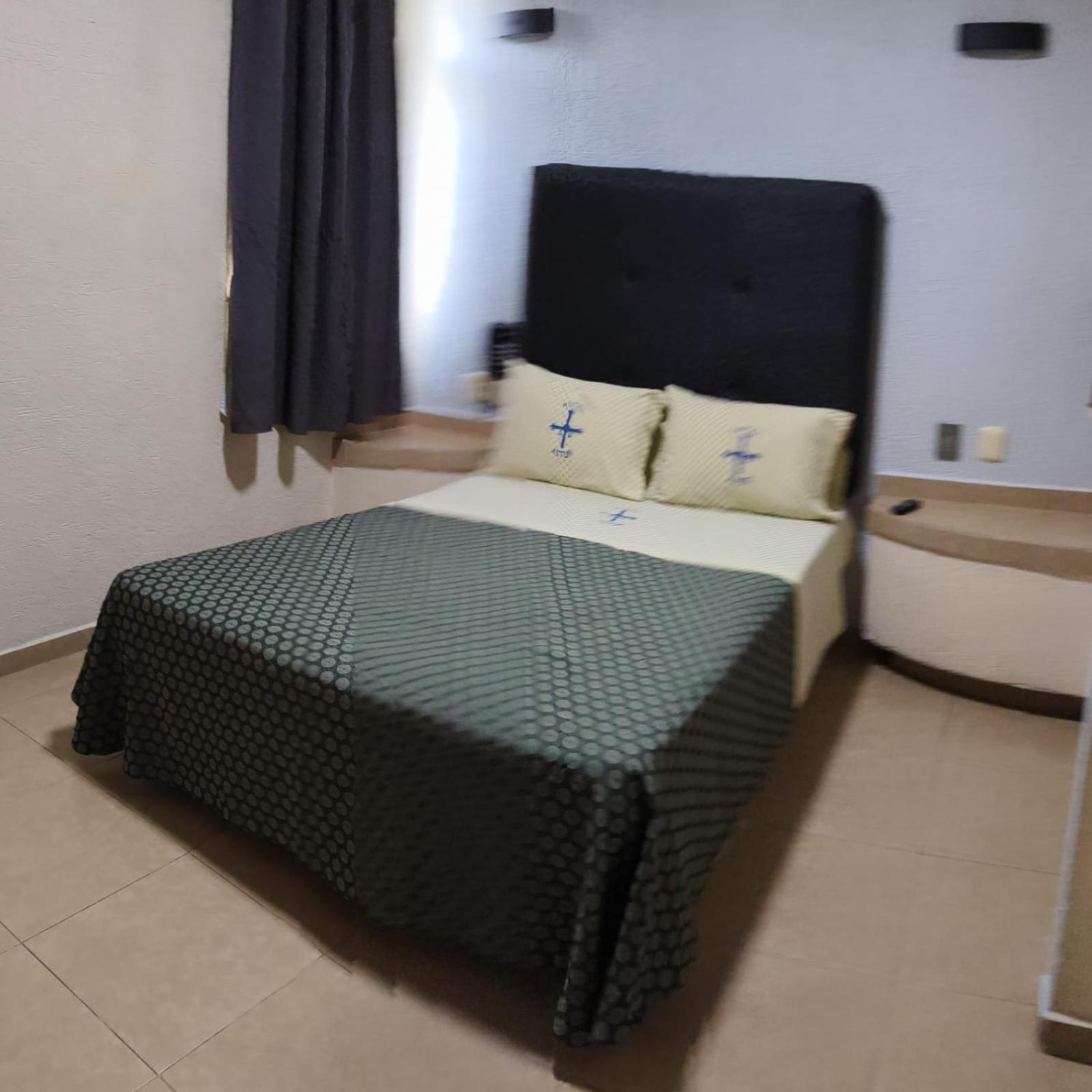 Hotel Astur (Adults Only) Гвадалахара Екстер'єр фото