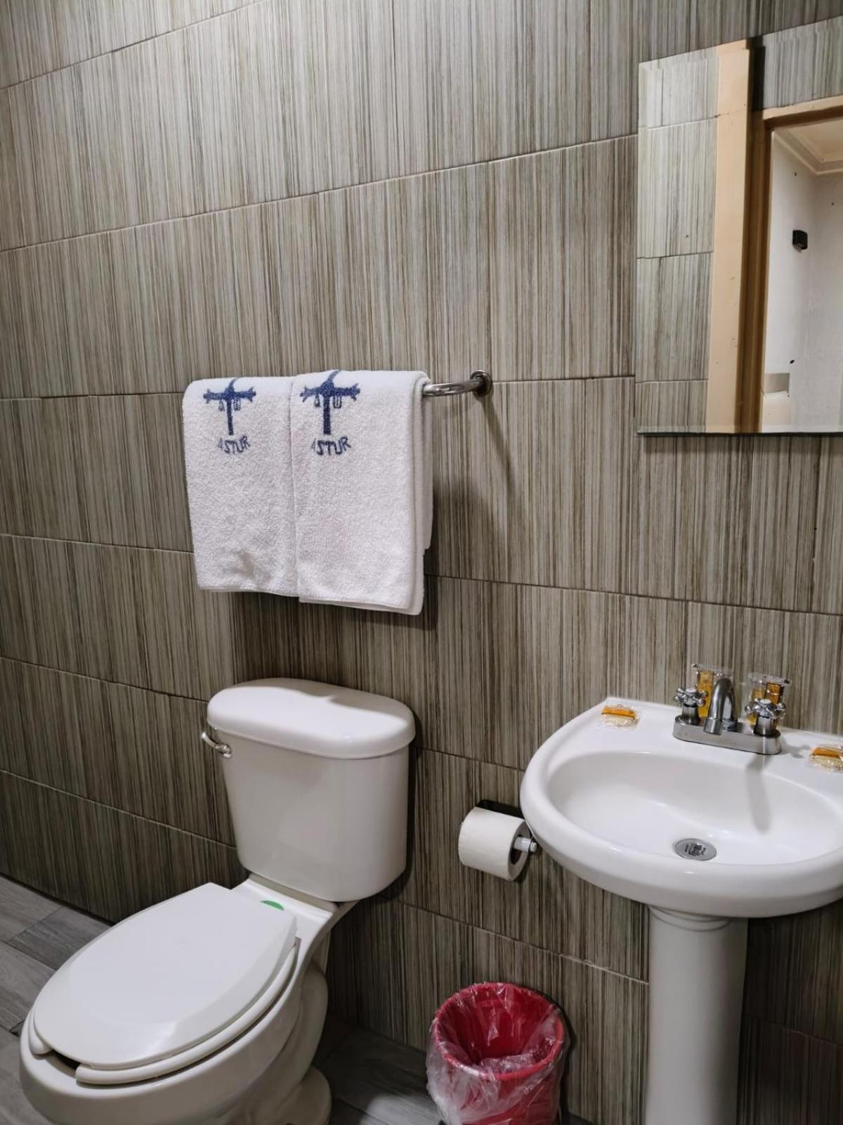 Hotel Astur (Adults Only) Гвадалахара Екстер'єр фото