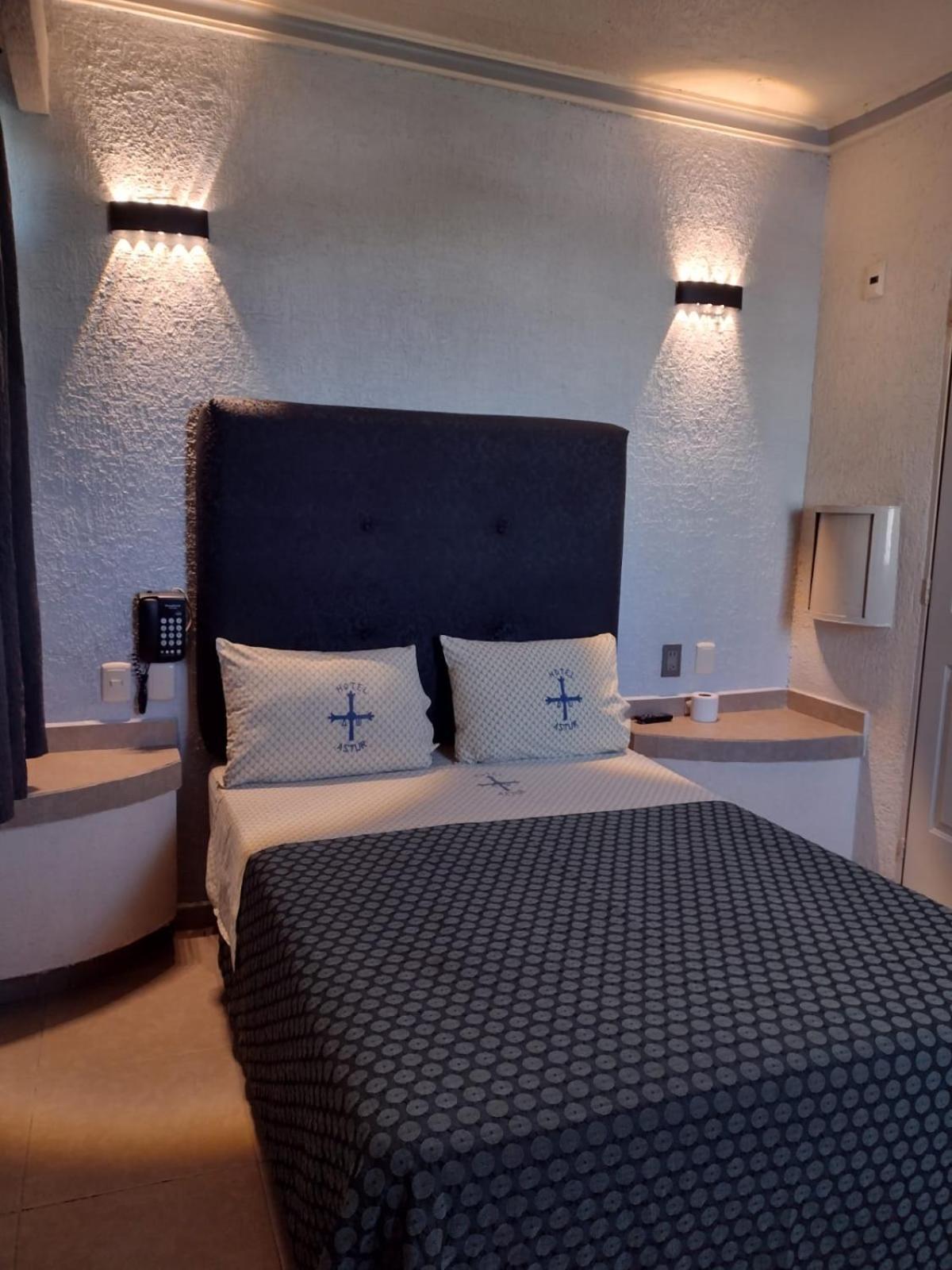 Hotel Astur (Adults Only) Гвадалахара Екстер'єр фото